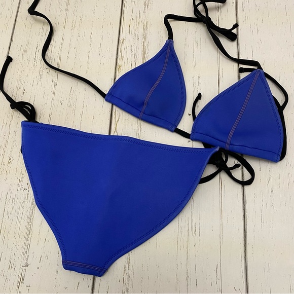 Triangl Style Neoprene Bikini - Size S/M - Picture 4 of 5